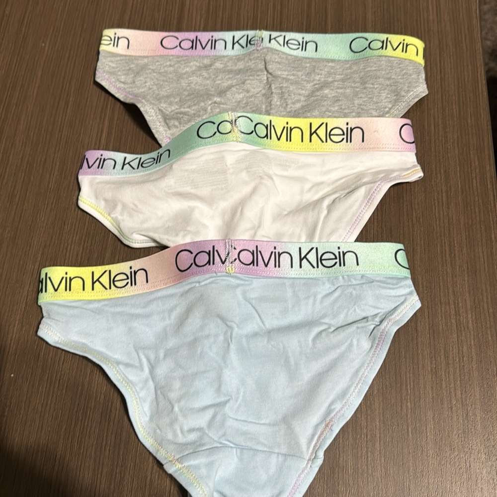 NWOT girls size small 6/6x Calvin Klein underwear - Picture 5 of 8